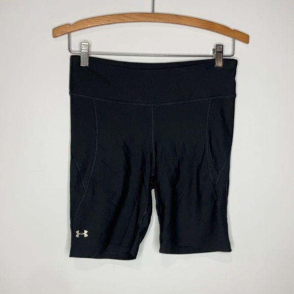 Under Armour Compression bike shorts size medium‎ - Picture 1 of 8